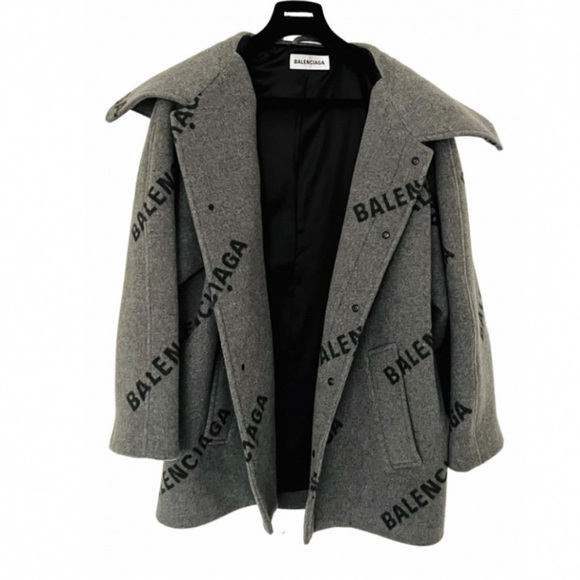 **SOLD** New w Tags Balenciaga Oversized Logo 100% Cashmere Coat Jacket Gray - Picture 5 of 13